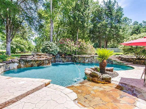 Beach Entry Pool