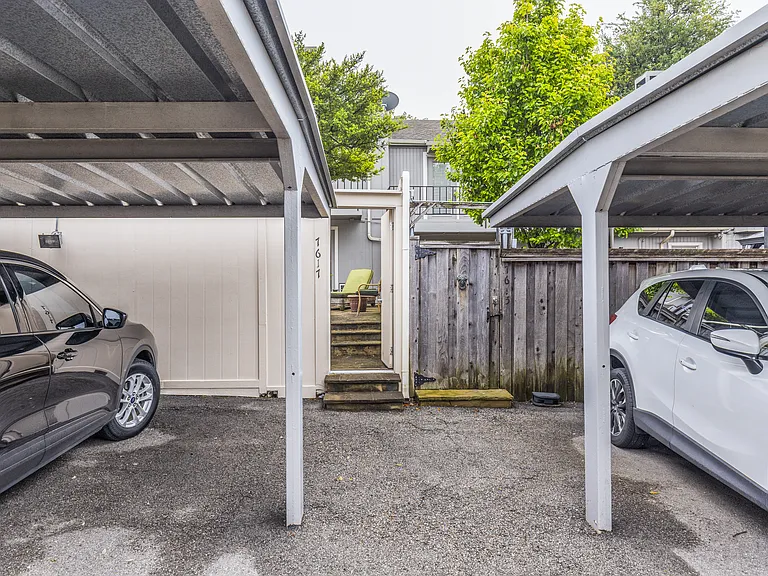 7617 Riverbrook Dr — Photo 25