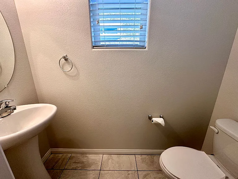 6130 Villa Lante Ave — Photo 18