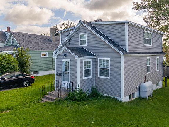 5th image of 412 Atlantic St