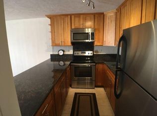 3033 Ala Napuaa Pl APT 507, Honolulu, HI 96818