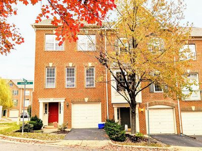 402 Ashford Ln, Alexandria, VA, 22304
