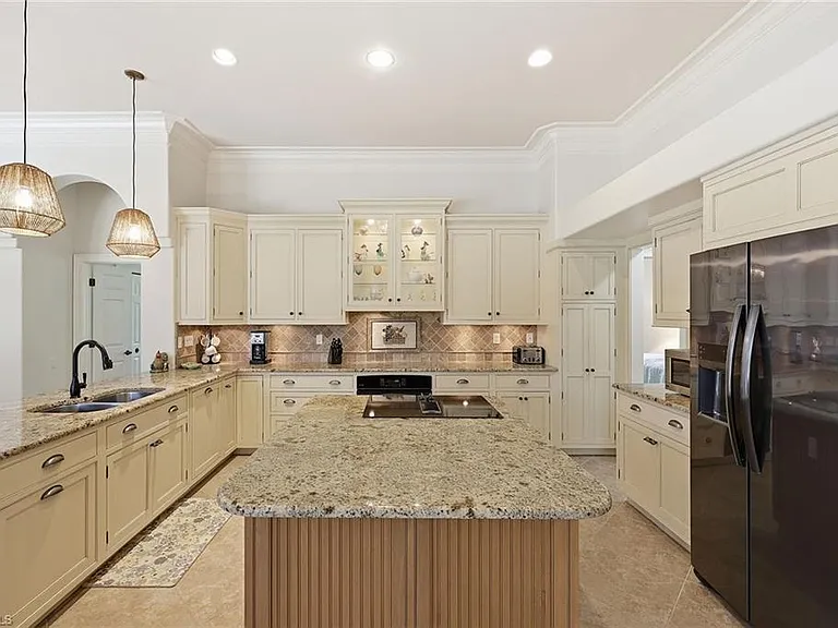 13360 Bridgeford Ave — Photo 14