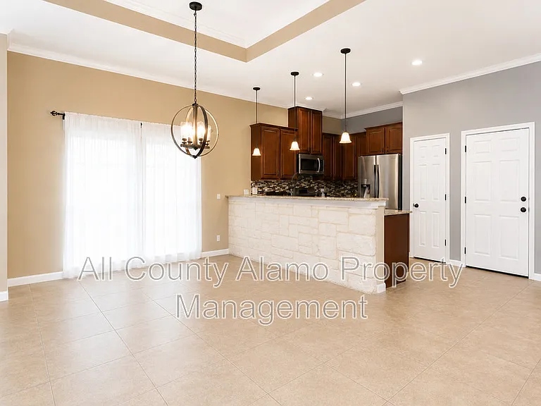8311 Comanche Pass — Photo 8