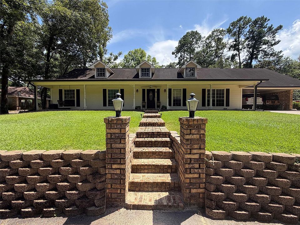 1st image of 936 Hunterwood Dr