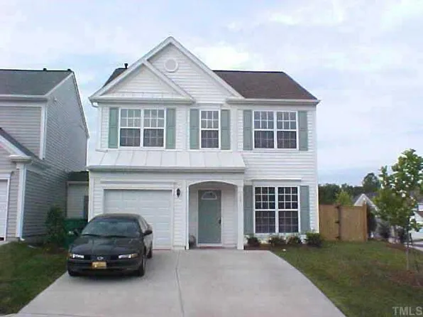 209 Whitney Oaks Ln, Morrisville, NC 27560