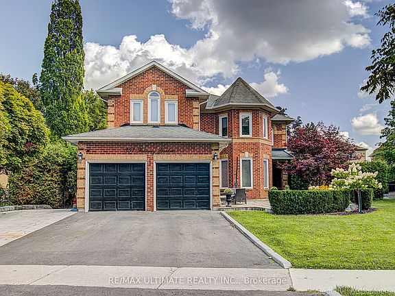 2nd image of 351 Fairway Gdns