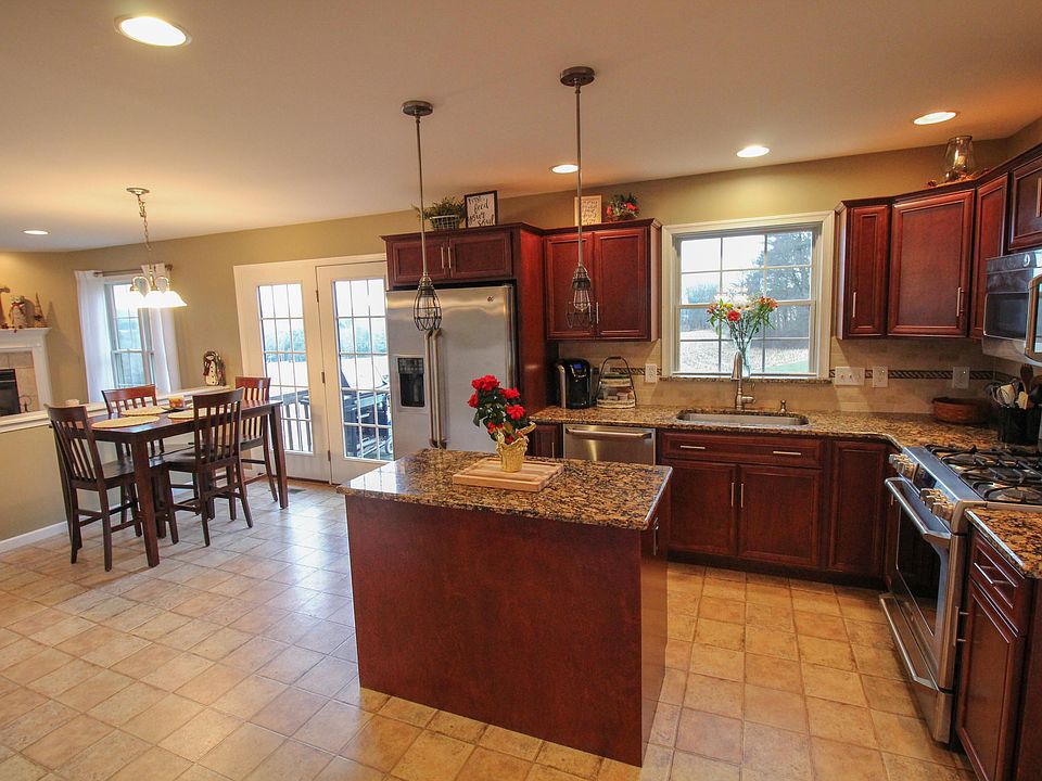 120 Trachsville Hill Rd, Kunkletown, PA 18058 | Zillow