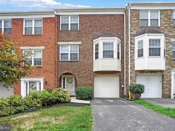 45 Jayme Dr #13, York, PA 17402