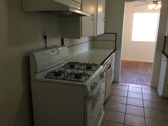 5th image of 7759 Lankershim Dr