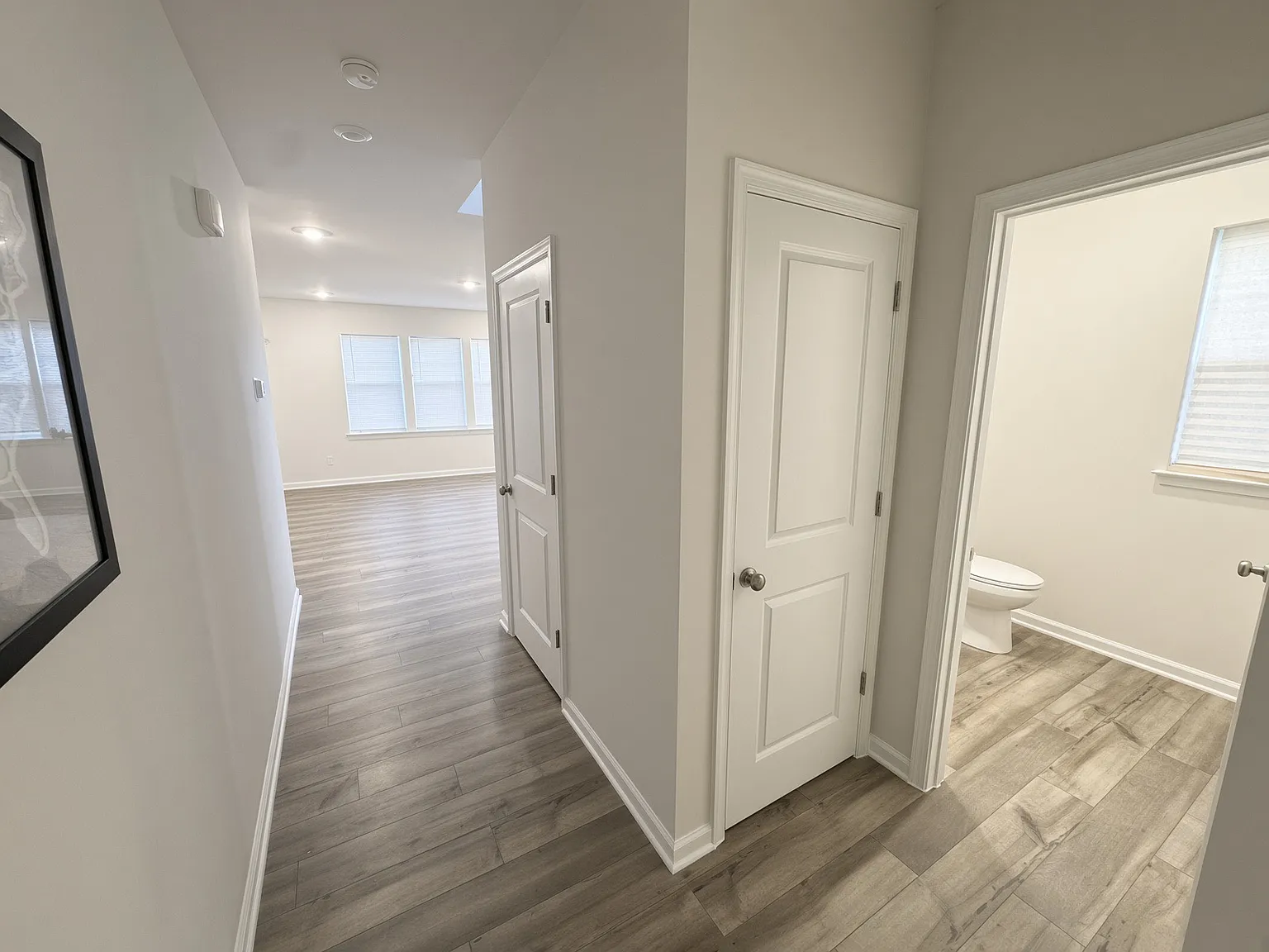 4 bed, 2.5 bath, 2636 sqft, $2,900 — Photo 4