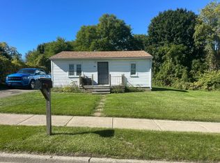 396 Highland Ave, Pontiac, MI 48341