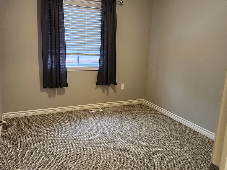 1022 Wright Dr — Photo 24
