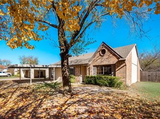 426 Redbud Dr, Forney, TX 75126