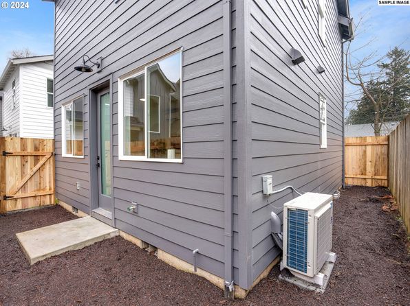 6285 NE 19th Ave, Portland, OR 97211
