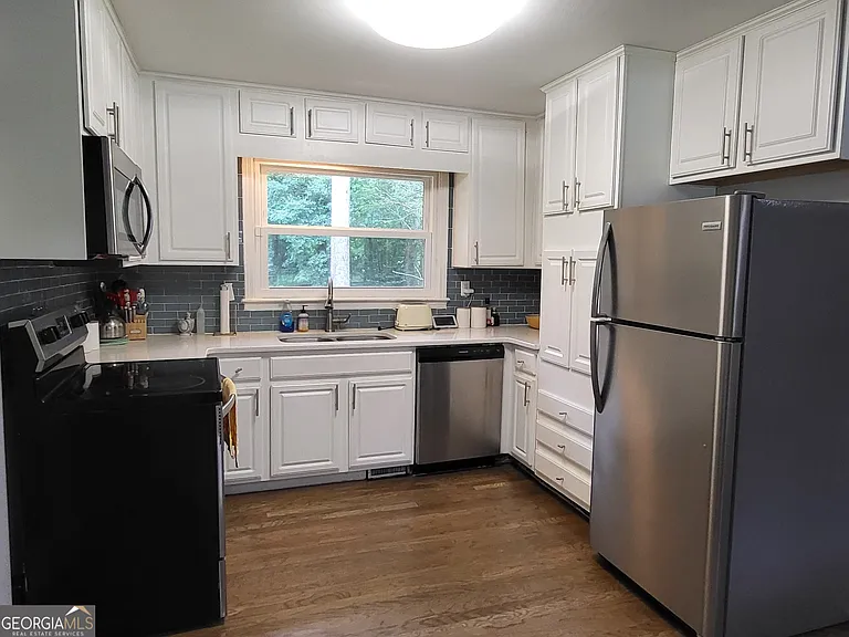 2752 Arrowood Dr #UPSTAIRS — Photo 10
