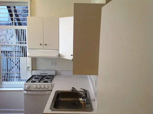 Rented by Citi Habitats | media 9