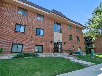 2335 S Main St APT 1A, Lombard, IL, 60148