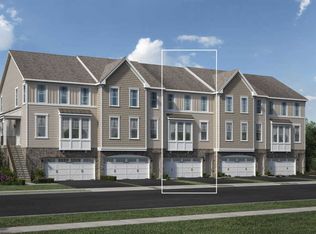 8 Lila Ln, Downingtown, PA