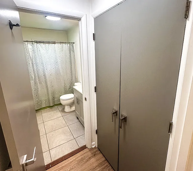 713 Tenikat St — Photo 24