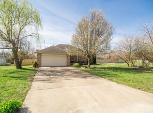 619 S Sarah Ct, Willard, MO 65781