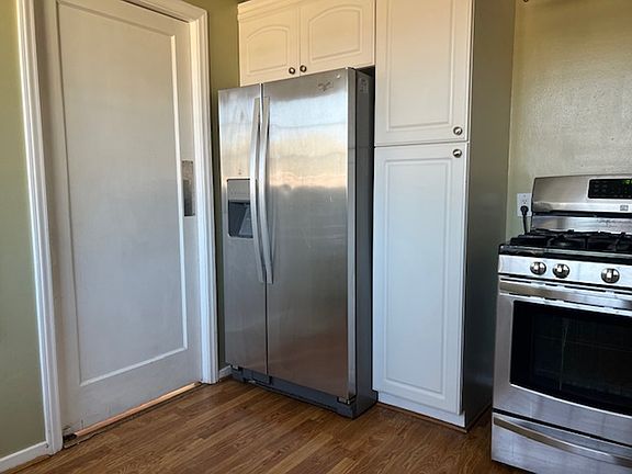 5th image of 1436 Williams Ave