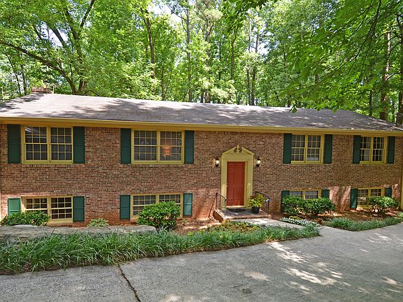 3rd image of 2780 Galahad Dr