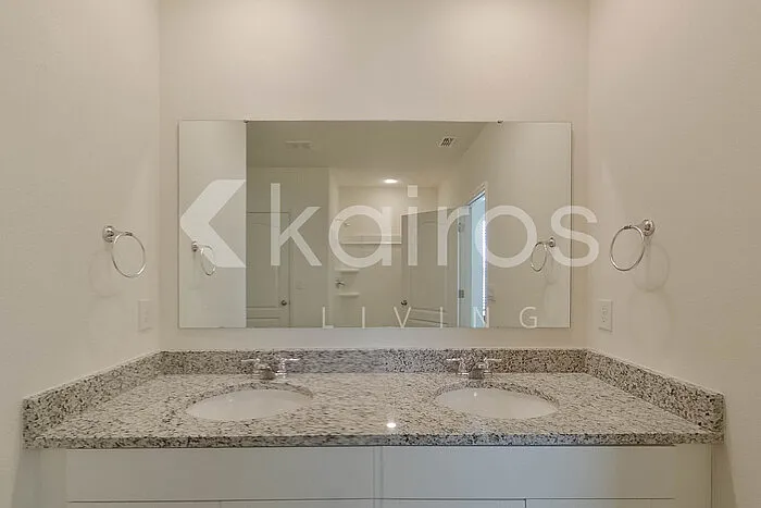 32005 Katelin Cir — Photo 16