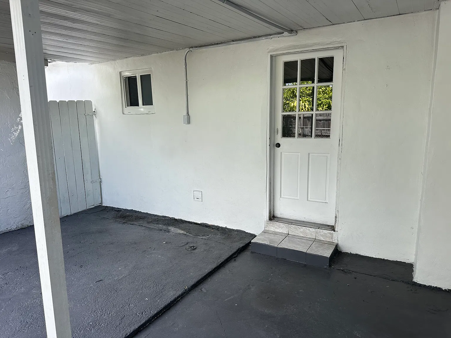 1 bed, 900 sqft, $1,600 — Photo 1