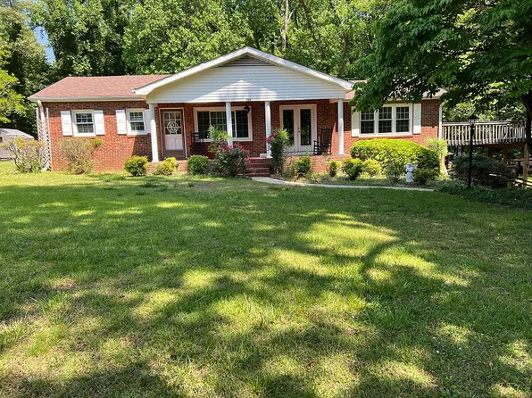 204 Henderson Rd, Chesnee, SC 29323