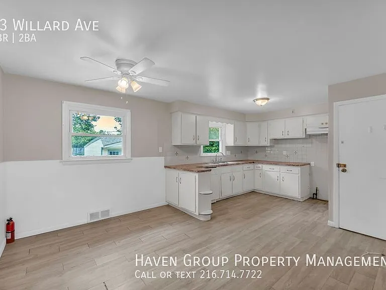 23 Willard Ave — Photo 18