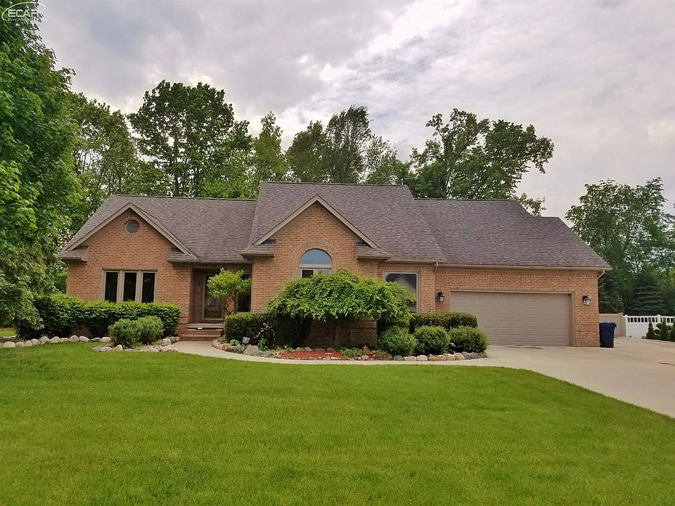 1st image of 10132 Aberdeen Dr