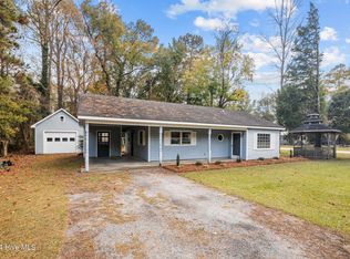57 Cypress Shore Rd, Washington, NC 27889