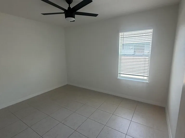 3250 SW Cohutta St — Photo 11