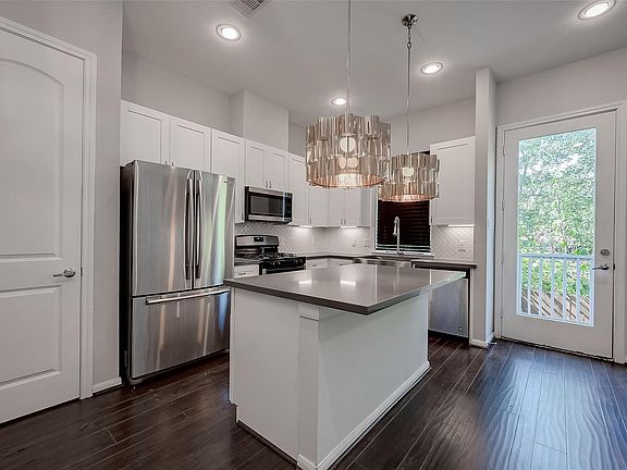 4th image of 5610 Patrick St #I