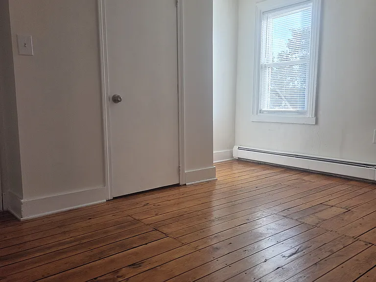 60 Vinton St #3 — Photo 13