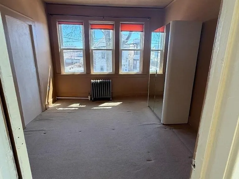 656 N 7th St #L-2 — Photo 8