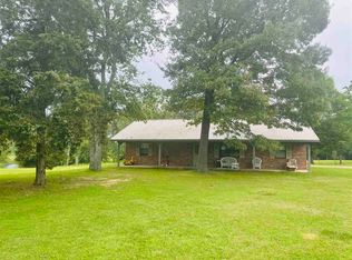 8984 Poinsettia Rd, Gilmer, TX 75644