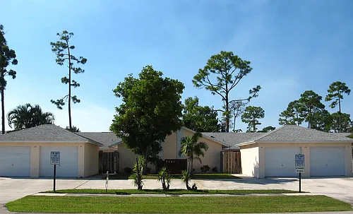 1157 Hyacinth Pl #C1 Photo 1