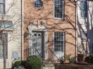 5020 9th St S, Arlington, VA