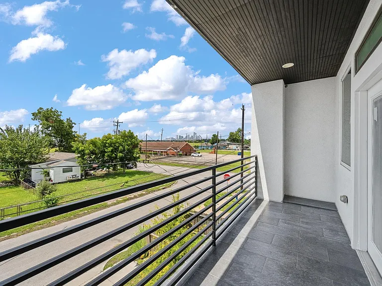 5303 Wylie St #A — Photo 9
