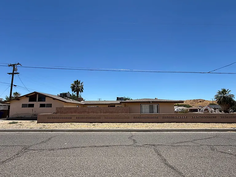 29205 Exeter St — Photo 78