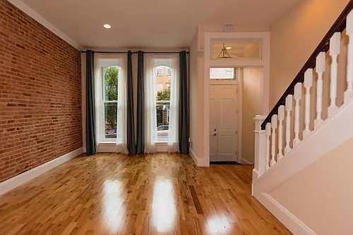 1711 Guilford Ave Photo 1