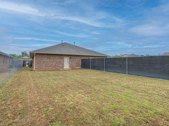 5th image of 212 Ashley Dr #212 & 214