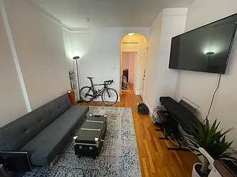 Rented by HOLTON REAL ESTATE INC.