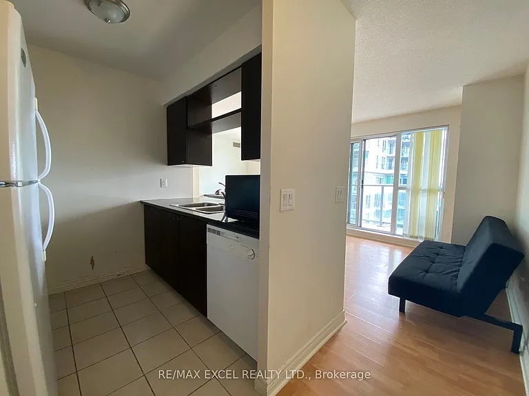 70 Town Centre Ct #2807 — Photo 7
