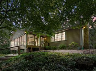19315 Highland Dr, New Buffalo, MI 49117