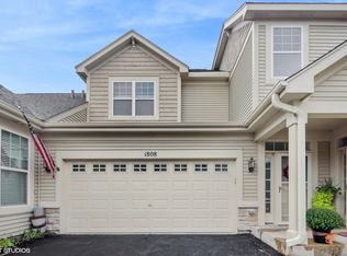 1808 Chase Ln, Aurora, IL 60502