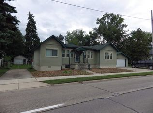 16324 E Ten Mile Rd, Eastpointe, MI 48021