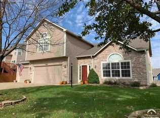 3214 Nottingham Ct, Lawrence, KS 66049